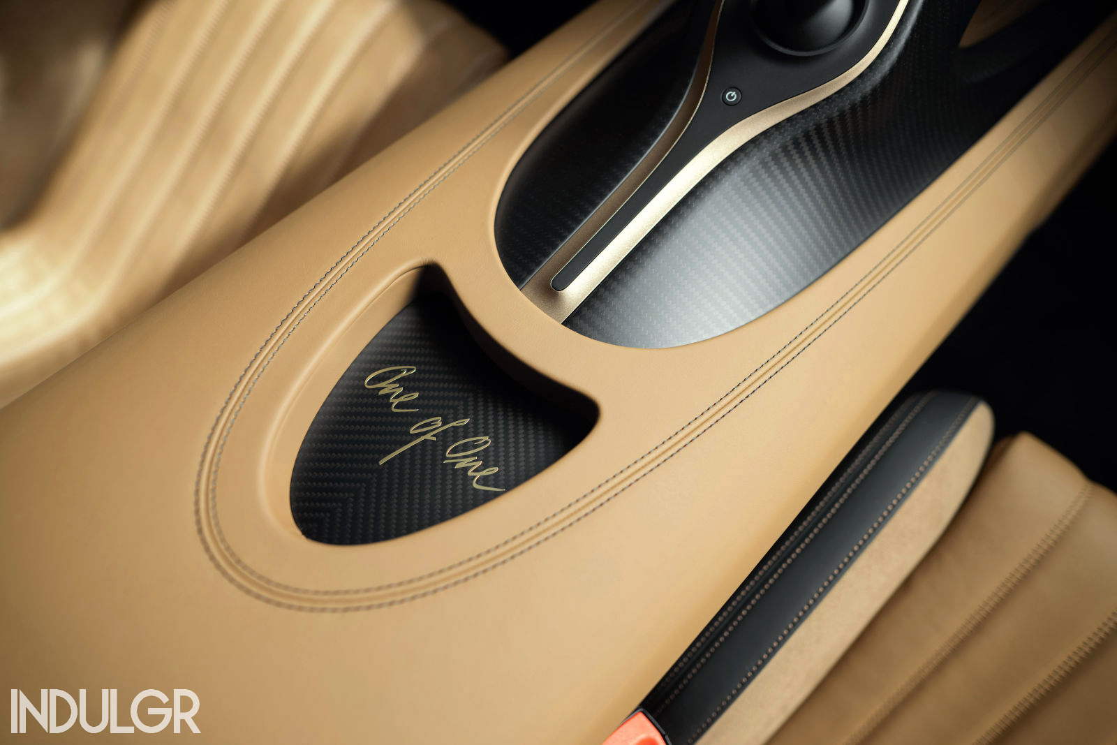 Bugatti Chiron Golden Era Interior