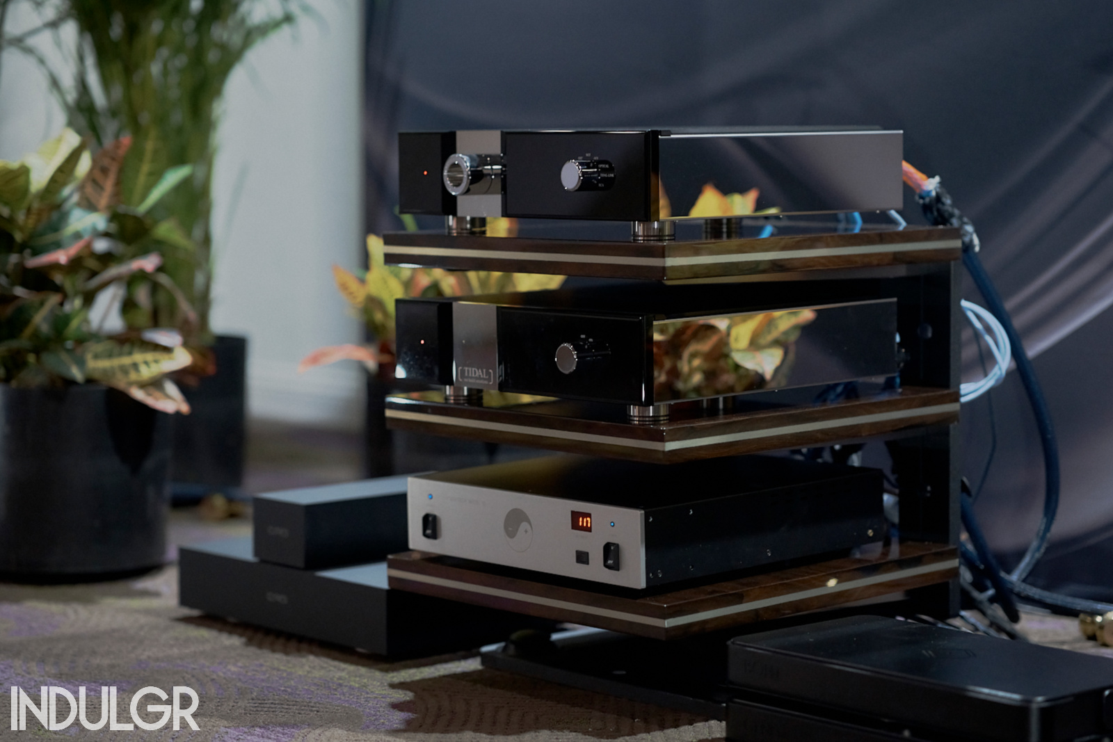 Ictra Design Rack