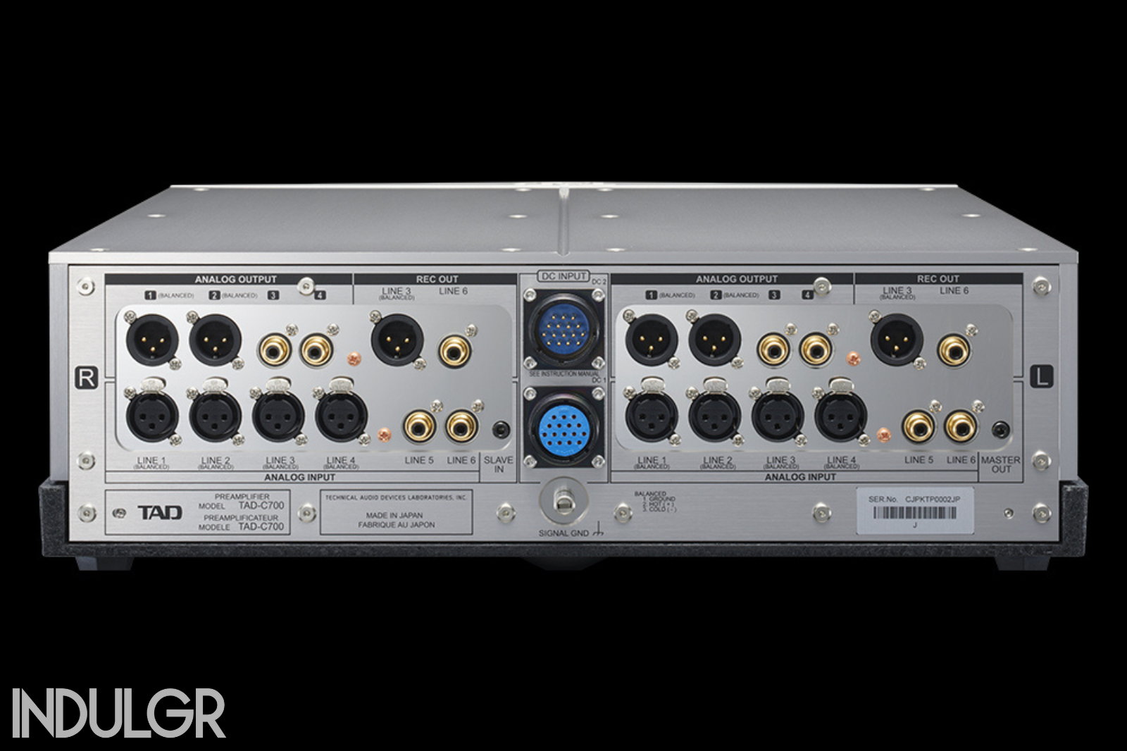 TAD C-700 Preamplifier